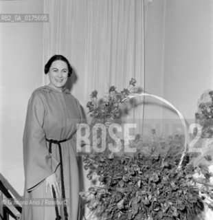THE OPERA SINGER RENATA TEBALDI AT LA FENICE THEATRE IN VENICE - 1957 - © ARCHIVIO Graziano Arici/Rosebud2  / MUSICA LIRICA / CANTANTE LIRICO / TEATRO /  LA FORZA DEL DESTINO DI G. VERDI
