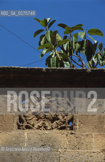 PUGLIA  ,  TARANTO  :  GHETTO EBRAICO  - © 2002 Graziano Arici/Rosebud2 / GEO / ARCHITETTURA / BAROCCO