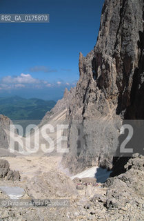 TRENTINO , (TRENTO) : FORCELLA DEL SASSOLUNGO  - © 2002 Graziano Arici/Rosebud2 / GEO / MONTAGNA
