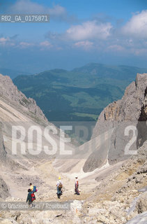 TRENTINO , (TRENTO) : FORCELLA DEL SASSOLUNGO  - © 2002 Graziano Arici/Rosebud2 / GEO / MONTAGNA
