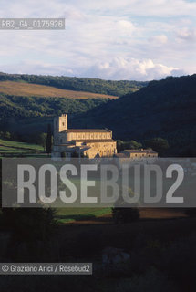TOSCANA , (SIENA) ABBAZIA DI S.ANTIMO - © 2002 Graziano Arici/Rosebud2 / GEO / ARCHITETTURA / ROMANICO