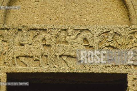 TOSCANA , PIENZA : PIEVE DI CORSIGNANO  - © 2002 Graziano Arici/Rosebud2 / GEO / ARCHITETTURA / RINASCIMENTO