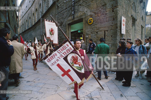 TOSCANA , (PISA) : VOLTERRA - CORTEO STORICO   - © 2002 Graziano Arici/Rosebud2 / GEO