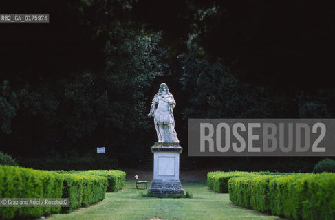 TOSCANA , (SIENA) S.QUIRICO DORCIA - ORTI ( GIARDINI) - © 2002 Graziano Arici/Rosebud2 / GEO