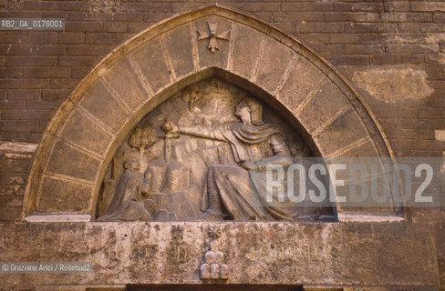 TOSCANA , SIENA : S.GALGANO   - © 2002 Graziano Arici/Rosebud2 / GEO