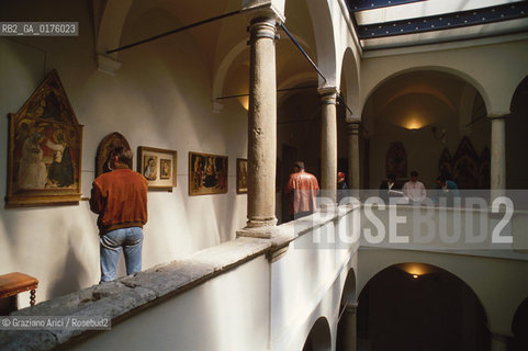 TOSCANA , SIENA : PINACOTECA   - © 2002 Graziano Arici/Rosebud2 / GEO
