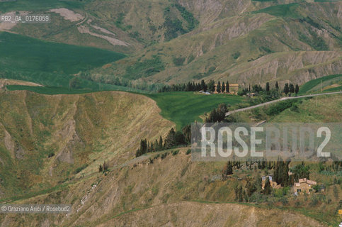 TOSCANA , (PISA) : VOLTERRA - LE BALZE   - © 2002 Graziano Arici/Rosebud2 / GEO