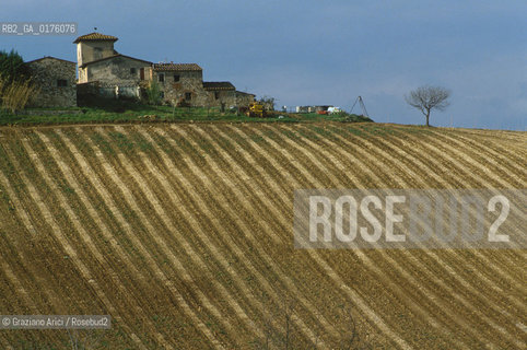 TOSCANA , CAMPAGNA TOSCANA - © 2002 Graziano Arici/Rosebud2 / GEO