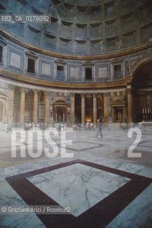 LAZIO, ROMA : PANTHEON - © 1995 Graziano Arici/Rosebud2 / GEO /