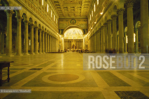LAZIO, ROMA : S.PAOLO FUORI LE MURA - © 1995 Graziano Arici/Rosebud2 / GEO / CHIESA