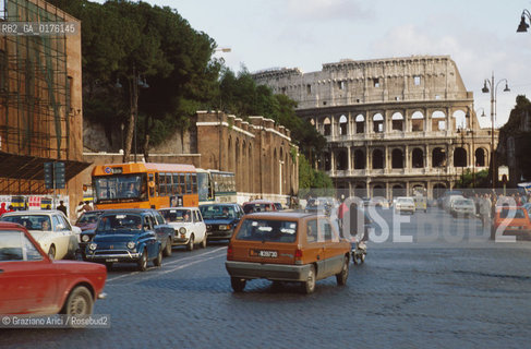 LAZIO, ROMA : VIA DEI FORI IMPERIALI  - © 1995 Graziano Arici/Rosebud2 / GEO /