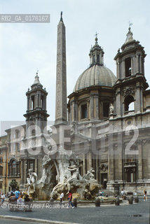 LAZIO, ROMA : PIAZZA NAVONA  - FONTANA DEI FIUMI E CHIESA S.AGNESE IN AGONE  - © 1995 Graziano Arici/Rosebud2 / GEO / BAROCCO / BERNINI