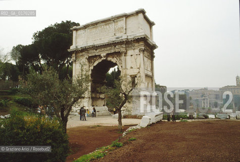 LAZIO, ROMA :  FORO ROMANO - ARCO DI TITO  - © 1995 Graziano Arici/Rosebud2 / GEO / ARCHEO /