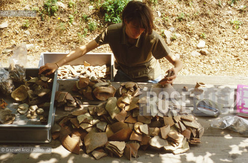LAZIO, ROMA :  PALATINO - SCAVI   - © 1995 Graziano Arici/Rosebud2 / GEO / ARCHEO /