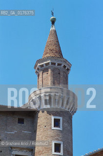 MARCHE, URBINO : PALAZZO DUCALE  - © 2002 Graziano Arici/Rosebud2 / GEO /ARCHITETTURA / RINASCIMENTO