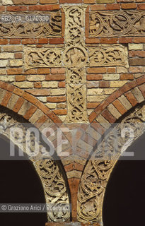 EMILIA - ROMAGNA, (FERRARA) POMPOSA : LABBAZIA    - © 2002 Graziano Arici/Rosebud2 / GEO / MATTONI
