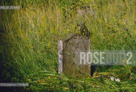 FRIULI-VENEZIA GIULIA  (UDINE) S.DANIELE DEL FRIULI : CIMITERO EBRAICO   - © 2002 Graziano Arici/Rosebud2 / GEO / EBREI
