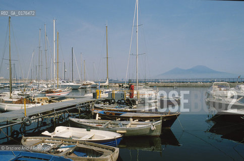 CAMPANIA,  NAPOLI : IL PORTICCIOLO SANNAZARO A POSILLIPO    - © 2002 Graziano Arici/Rosebud2 / GEO /
