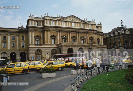 LOMBARDIA,  MILANO : IL TEATRO LA SCALA   - © 2002 Graziano Arici/Rosebud2 / GEO /