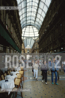 LOMBARDIA,  MILANO : IGALLERIA VITTORIO EMANUELE II   - © 2002 Graziano Arici/Rosebud2 / GEO /