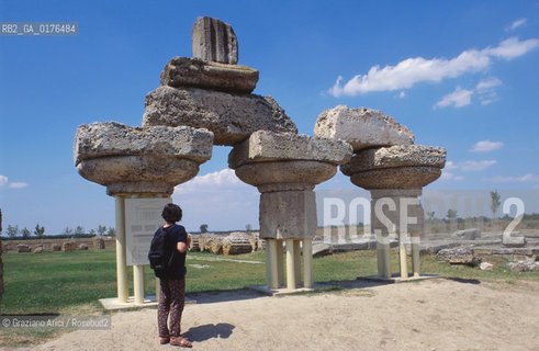 BASILICATA,  METAPONTO : ZONA ARCHEOLOGICA   - © 2002 Graziano Arici/Rosebud2 / GEO / ARCHEO