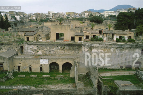 CAMPANIA,  (NAPOLI)  ERCOLANO : ROVINE DELLA CITTA    - © 2002 Graziano Arici/Rosebud2 / GEO /