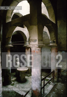 CAMPANIA,  (NAPOLI)  ERCOLANO : ROVINE DELLA CITTA - TERME SUBURBANE    - © 2002 Graziano Arici/Rosebud2 / GEO /