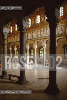 EMILIA-ROMAGNA,  RAVENNA : S.APOLLINARE NUOVO   - © 2002 Graziano Arici/Rosebud2 / GEO / BIZANTINA
