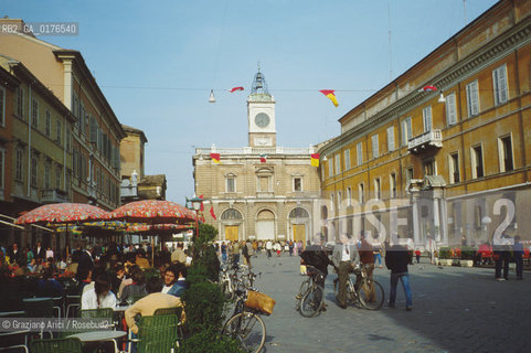 EMILIA-ROMAGNA,  RAVENNA : PIAZZA DEL POPOLO  - © 2002 Graziano Arici/Rosebud2 / GEO