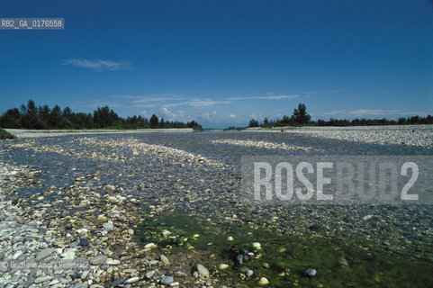FRIULI VENEZIA GIULIA,IL FIUME TAGLIAMENTO  - © 2002 Graziano Arici/Rosebud2 / GEO