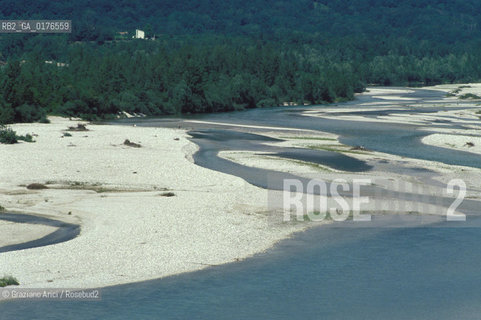 FRIULI VENEZIA GIULIA,IL FIUME TAGLIAMENTO  - © 2002 Graziano Arici/Rosebud2 / GEO