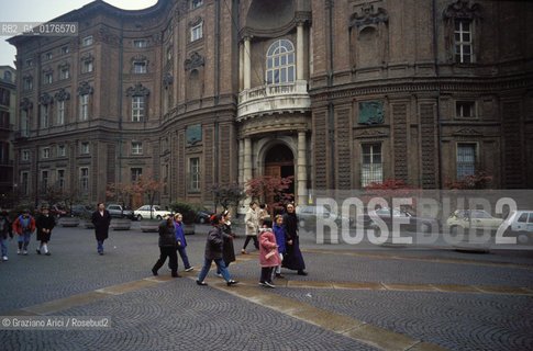 PIEMONTE, TORINO : PIAZZA E PALAZZO CARIGNANO  - © 2002 Graziano Arici/Rosebud2 / GEO