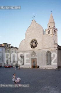 FRIULI-VENEZIA GIULIA, TRIESTE :CHIESA DI MUGGIA  - © 2002 Graziano Arici/Rosebud2 / GEO