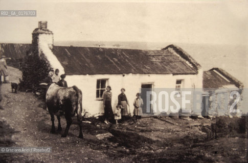 IRLANDA (KERRY) SLEA HEAD : CASE NEL KERRY AGLI INIZI DEL SECOLO XX - ©Graziano Arici/Rosebud2 / GEO / CAMPAGNA