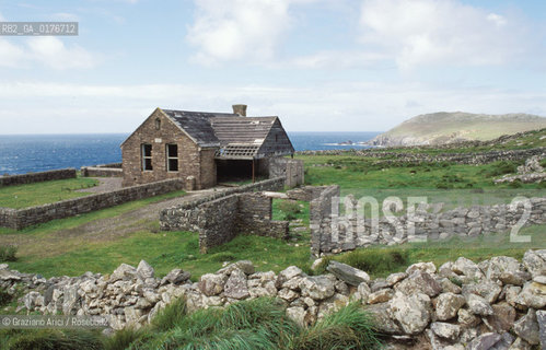 IRLANDA (KERRY) PENISOLA DI DINGLE : LA CASA DOVE E STATO GIRATO IL FILM LA FIGLIA DI RYAN   - © 2002 Graziano Arici/Rosebud2 / GEO / MARE