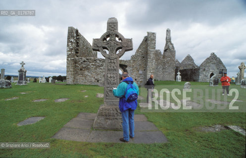 IRLANDA (LEINSTER) ATHLONE : MONASTERO DI CLONMACNOISE     - © 2002 Graziano Arici/Rosebud2 / GEO