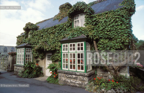 IRLANDA (CONNEMARA) CONG : CASA  - © 2002 Graziano Arici/Rosebud2 / GEO