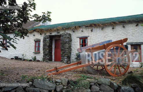 IRLANDA (DONEGAL) PENISOLA DI INISHOWEN : CASA DI CAMPAGNA   - © 2002 Graziano Arici/Rosebud2 / GEO