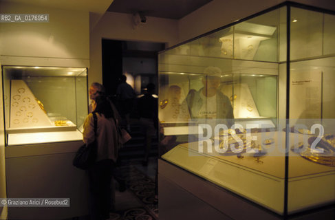 IRLANDA , DUBLINO, IL NATIONAL MUSEUM   - © 2002 Graziano Arici/Rosebud2 / GEO /