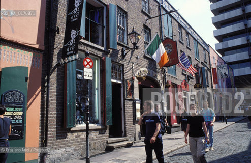 IRLANDA , DUBLINO : IL QUARIERE DI TEMPLE BAR   - © 2002 Graziano Arici/Rosebud2 / GEO /