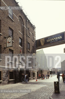 IRLANDA , DUBLINO : IL MUSEO DELLA BIRRA GUINNESS    - © 2002 Graziano Arici/Rosebud2 / GEO