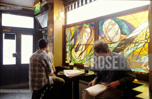 IRLANDA , DUBLINO : PUB NORSEMAN   - © 2002 Graziano Arici/Rosebud2 / GEO / BIRRA