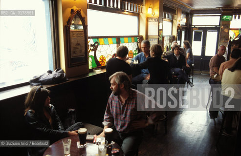 IRLANDA , DUBLINO : PUB NORSEMAN   - © 2002 Graziano Arici/Rosebud2 / GEO / BIRRA