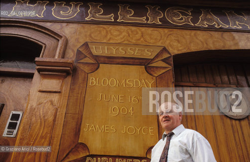 IRLANDA , DUBLINO : MULLIGANS PUB   - © 2002 Graziano Arici/Rosebud2 / GEO / BIRRA / JOYCE