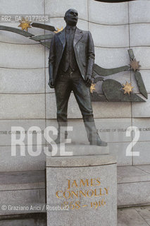 IRLANDA , DUBLINO : MONUMENTO A JAMES CONNOLLY   - © 2002 Graziano Arici/Rosebud2 / GEO