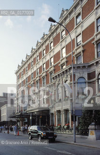IRLANDA , DUBLINO : LO SHELBOURNE HOTEL    - © 2002 Graziano Arici/Rosebud2 / GEO