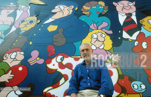 IL DISEGNATORE E FUMETTISTA FRANCESCO ALTAN - © 2002 Graziano Arici/Rosebud2 / FUMETTI / DISEGNATORE