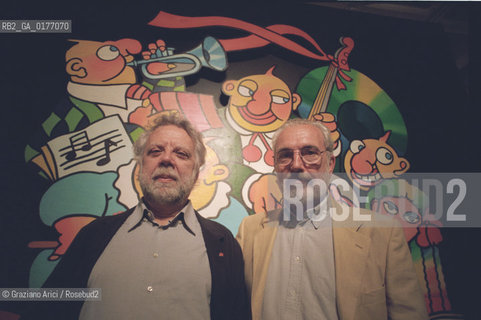 I DISEGNATORI SERGIO STAINO CON FRANCESCO ALTAN - © 2002 Graziano Arici/Rosebud2  /VIGNETTISTA / FUMETTI