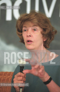 FONDAMENTA 13/16 GIUGNO 2002 - SIGNIFICATI CONDIVISI - LECONOMISTA SUSAN GEORGE (U.S.A.) - ©Graziano Arici/Rosebud2 