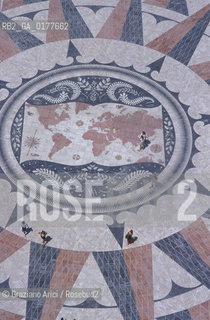 PORTOGALLO, LISBONA : MONUMENTO ALLE SCOPERTE GEOGRAFICHE   @ 2002 Graziano Arici/Rosebud2  / GEO